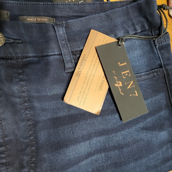 NWT 7 For All Mankind Jen7 Ankle Skinny darkwash sculpting stretch denim… - Picture 4 of 8